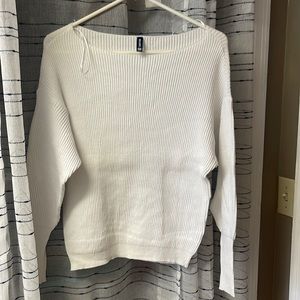 Fitted thermal, never worn. NWOT